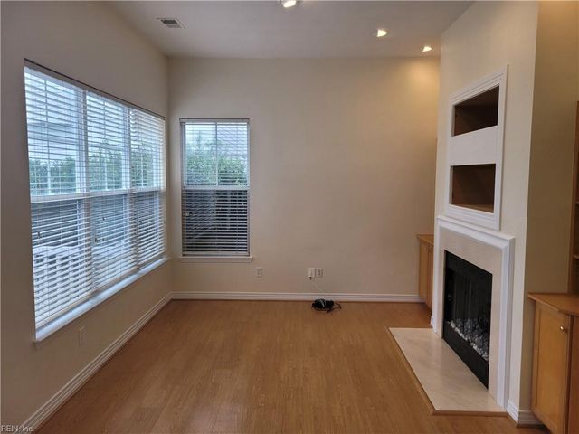 2204 Leeway CT, Virginia Beach, VA 23455