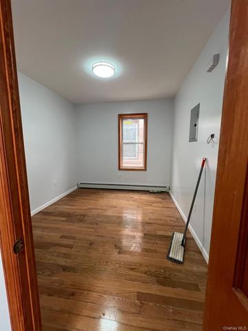 2265 Chatterton Avenue 2, Bronx, NY 10472