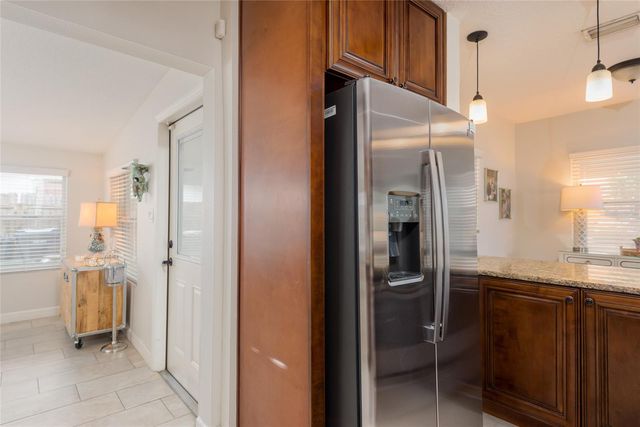 2407 S HAROLD AVENUE, Tampa, FL 33629