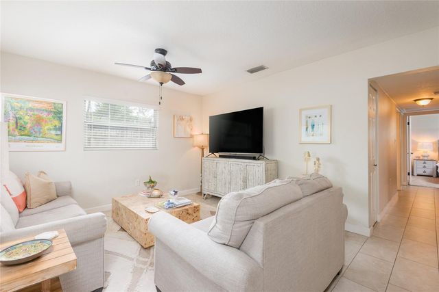 2407 S HAROLD AVENUE, Tampa, FL 33629