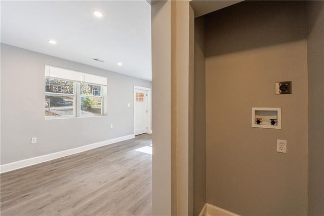 1391 Elizabeth SW Avenue, Atlanta, GA 30310