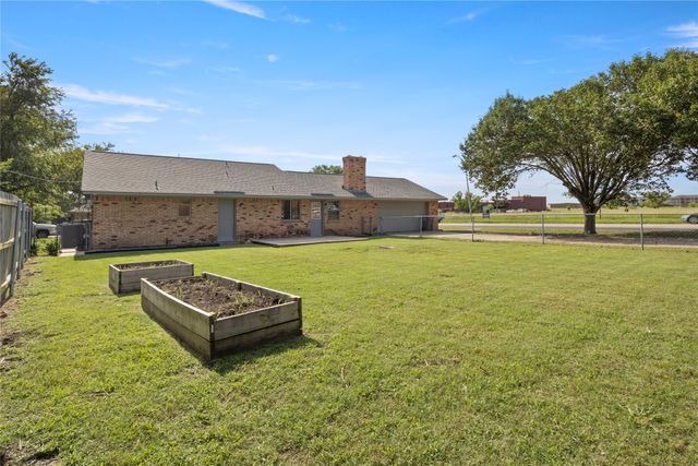790 W Jefferson Street, Van Alstyne, TX 75495