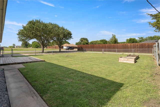 790 W Jefferson Street, Van Alstyne, TX 75495