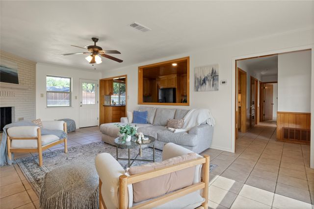790 W Jefferson Street, Van Alstyne, TX 75495