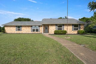 790 W Jefferson Street, Van Alstyne, TX 75495
