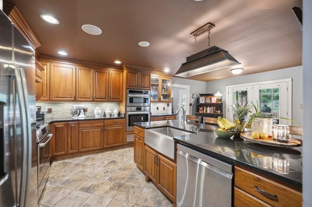 280 Pine Valley Road, Berea, KY 40403