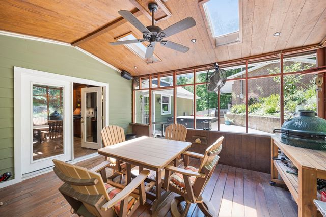 280 Pine Valley Road, Berea, KY 40403
