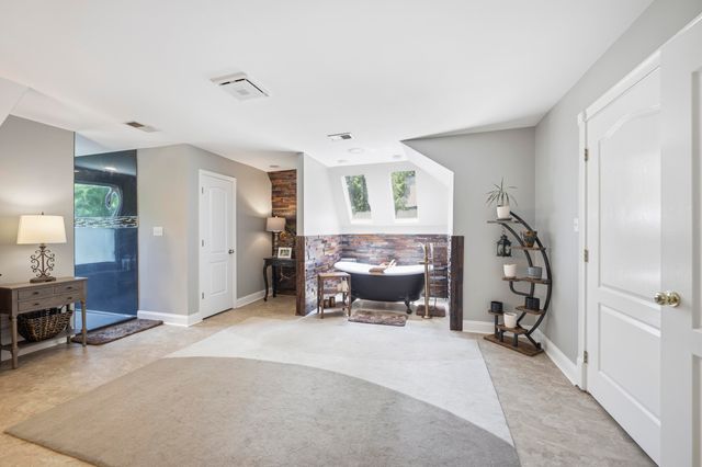 280 Pine Valley Road, Berea, KY 40403