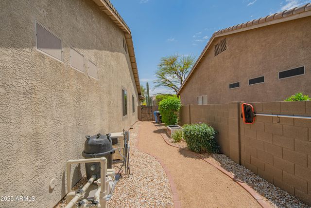 4374 E LARIAT Lane, Phoenix, AZ 85050