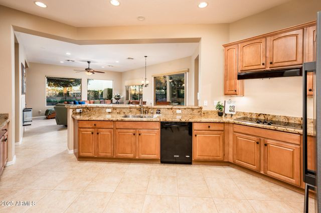 22813 N DEL MONTE Drive, Sun City West, AZ 85375
