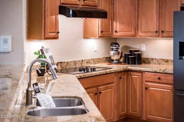 22813 N DEL MONTE Drive, Sun City West, AZ 85375