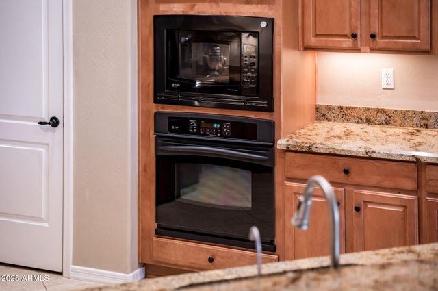 22813 N DEL MONTE Drive, Sun City West, AZ 85375