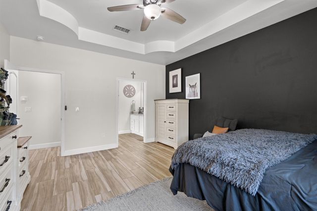 1880 E Highway 21, Paige, TX 78659