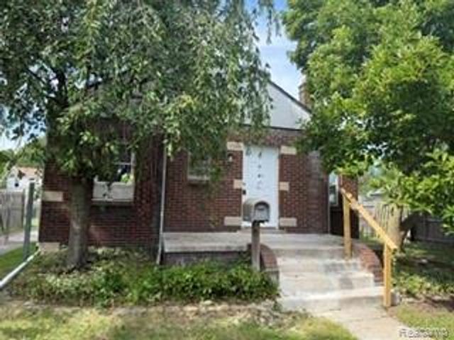 7588 Pelham Road, Taylor, MI 48180