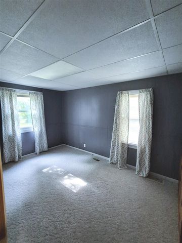 1320 Nazareth Road, Kalamazoo, MI 49048