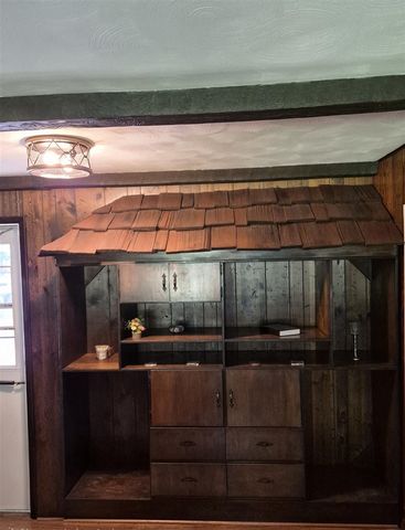1320 Nazareth Road, Kalamazoo, MI 49048