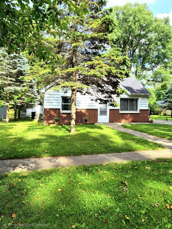 1320 Nazareth Road, Kalamazoo, MI 49048