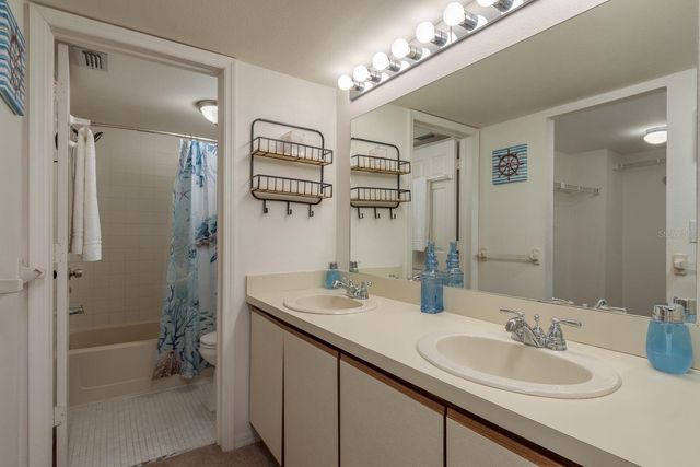 5557 SEA FOREST DRIVE 118, New Port Richey, FL 34652