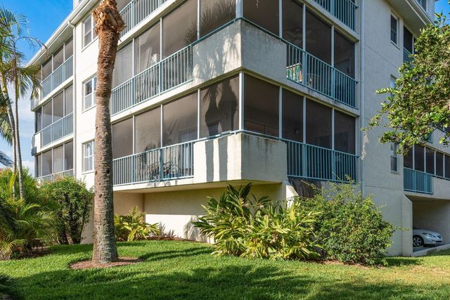 5557 SEA FOREST DRIVE 118, New Port Richey, FL 34652