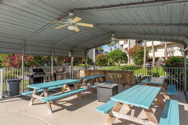 5557 SEA FOREST DRIVE 118, New Port Richey, FL 34652