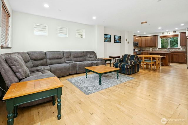 427 120th Street SE, Everett, WA 98208