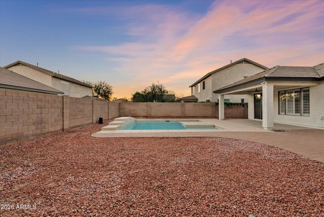 271 W ROADRUNNER Drive, Chandler, AZ 85286