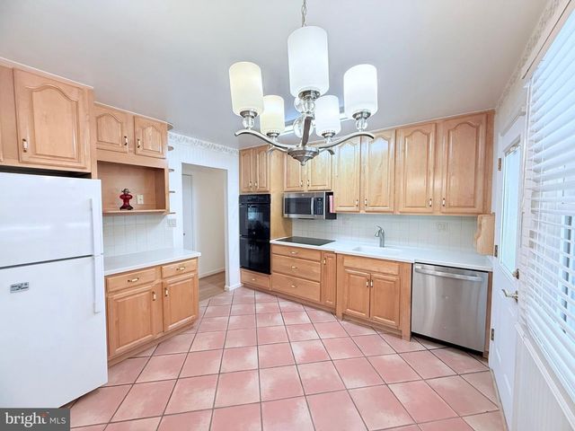 2214 MUSGROVE RD, Silver Spring, MD 20904