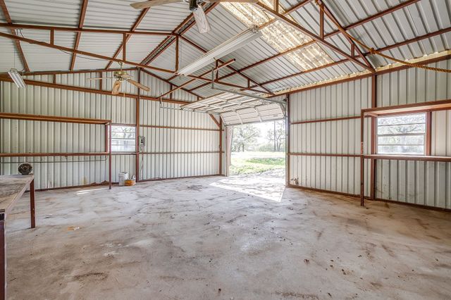 1417 Tarver Road, Burleson, TX 76028