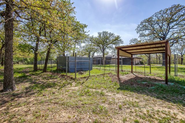 1417 Tarver Road, Burleson, TX 76028