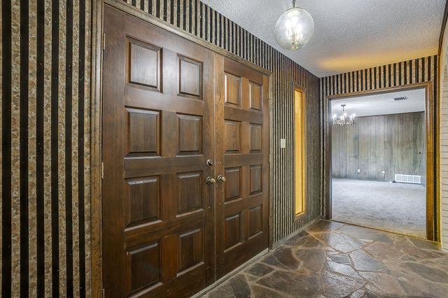 1417 Tarver Road, Burleson, TX 76028