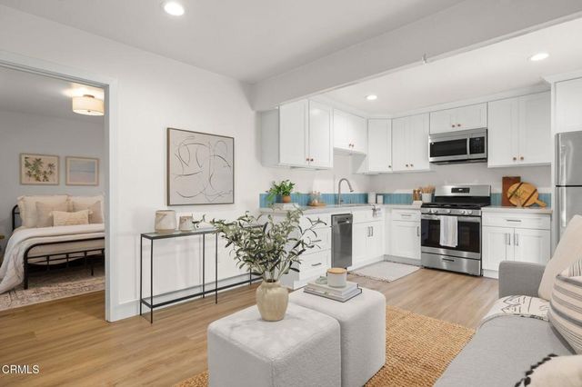 288 Highland Drive, Oxnard, CA 93035