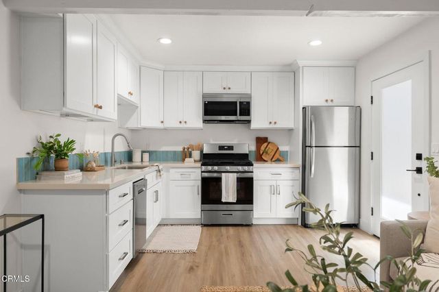 288 Highland Drive, Oxnard, CA 93035