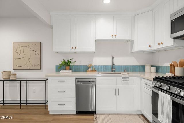 288 Highland Drive, Oxnard, CA 93035