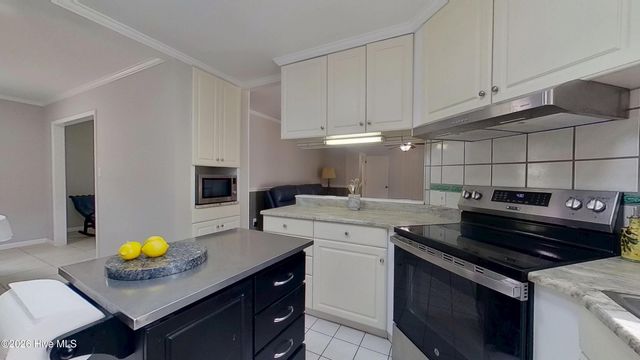763 Brunswick Place SE, Belville, NC 28451