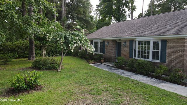 763 Brunswick Place SE, Belville, NC 28451