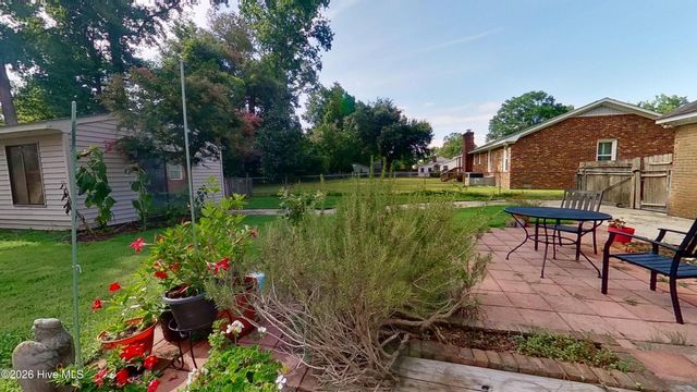 763 Brunswick Place SE, Belville, NC 28451