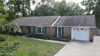 763 Brunswick Place SE, Belville, NC 28451