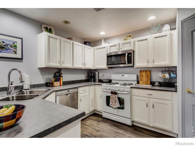 2215 Calais Drive I, Longmont, CO 80504