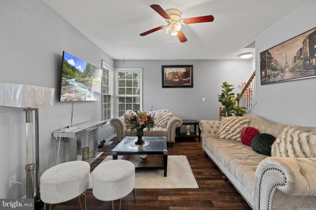 12 GEORGE ST, Mount Ephraim, NJ 08059
