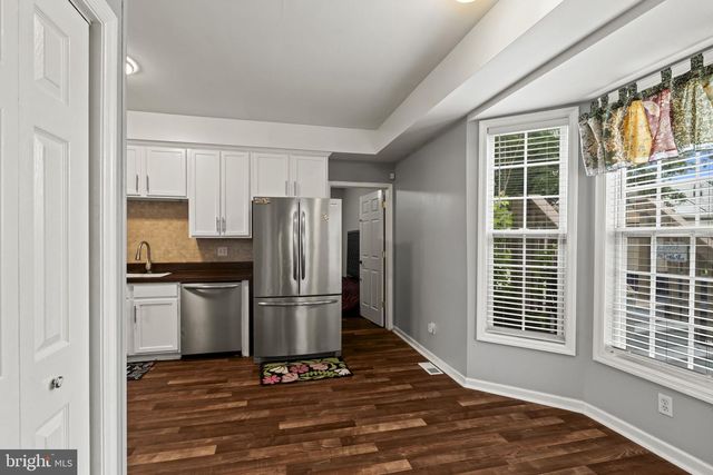 12 GEORGE ST, Mount Ephraim, NJ 08059