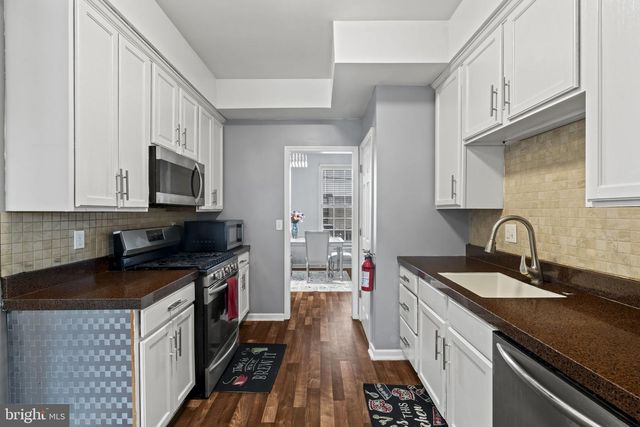 12 GEORGE ST, Mount Ephraim, NJ 08059