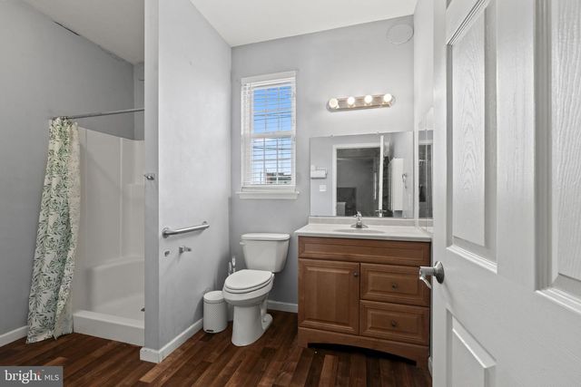 12 GEORGE ST, Mount Ephraim, NJ 08059