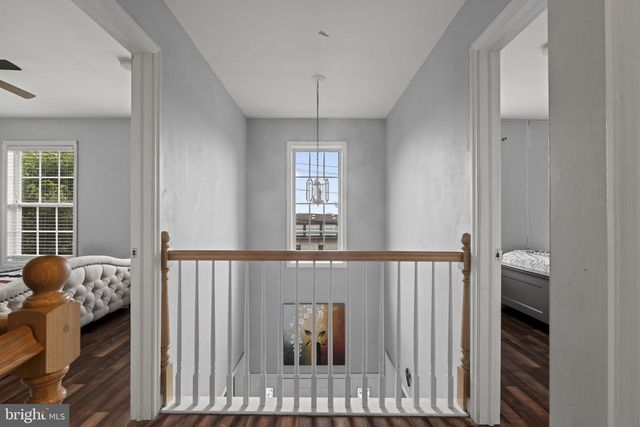 12 GEORGE ST, Mount Ephraim, NJ 08059