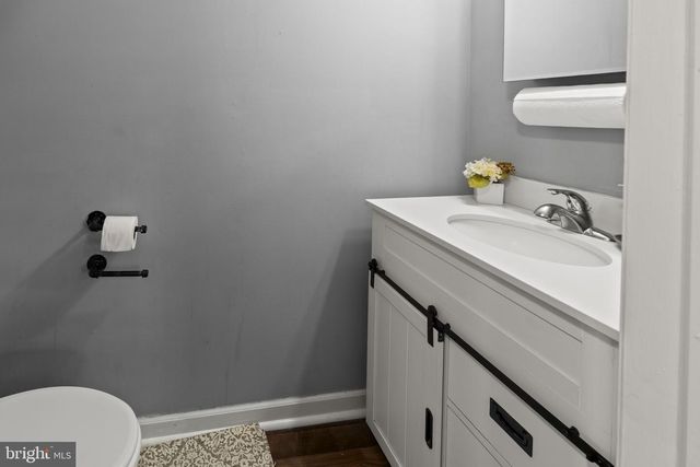 12 GEORGE ST, Mount Ephraim, NJ 08059