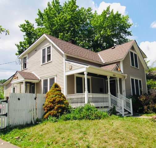 425 16th Avenue N, South Saint Paul, MN 55075