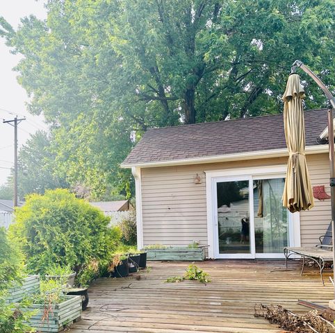 425 16th Avenue N, South Saint Paul, MN 55075