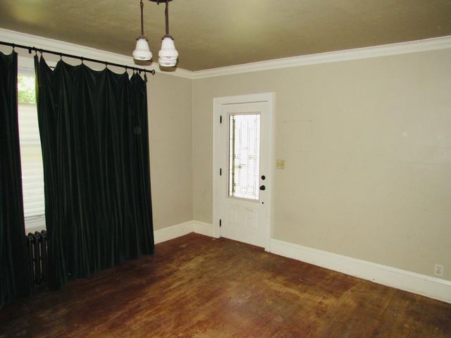 425 16th Avenue N, South Saint Paul, MN 55075