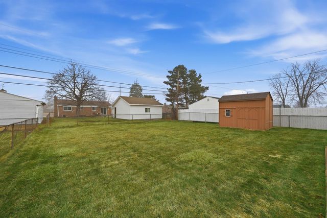 3047 Earl Drive, Warren, MI 48092