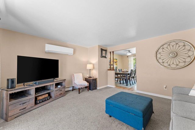 2987 ALBERT DRIVE, Green Bay, WI 54311