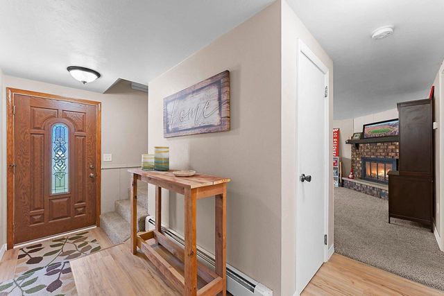 2987 ALBERT DRIVE, Green Bay, WI 54311